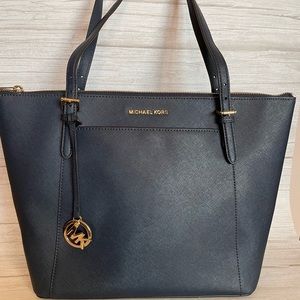 Michael Michael Kors Ciara Lg Tote (NWT)